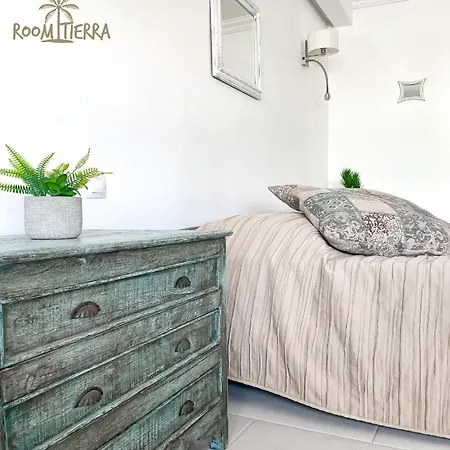Tierra Wifi Free Private Bathroom , Town Apartment Corralejo