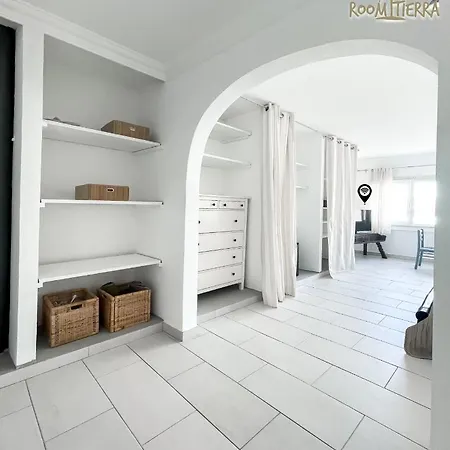 Tierra Wifi Free Private Bathroom , Town Apartment Corralejo
